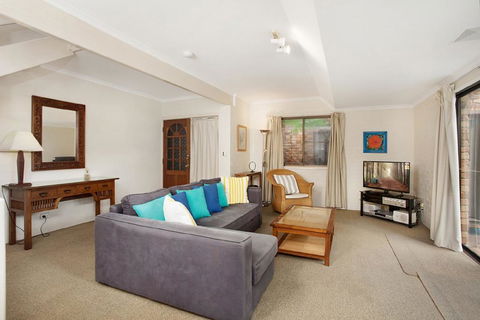 1/63 Shirley Street, Byron Bay - Mango Tree - Hobart Tourism 1
