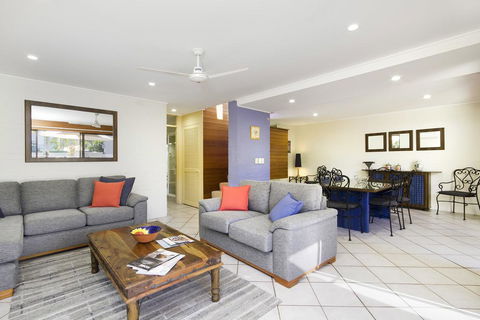 1/67 Noosa Parade - Hobart Tourism 3