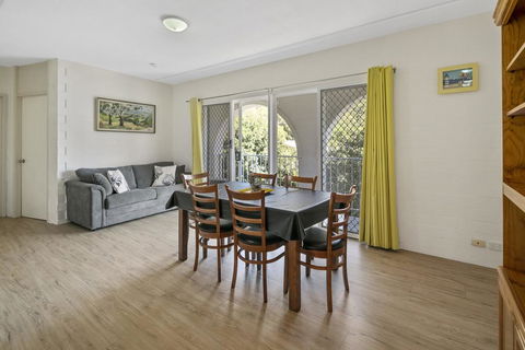 10 The Islander Resort - Hobart Tourism 0