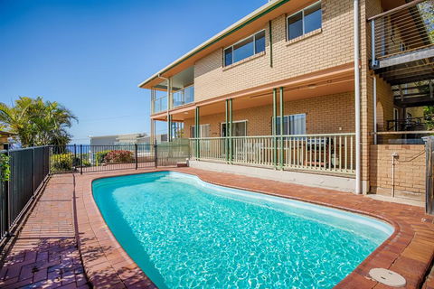100 Cooloola Drive - Tourism TAS 1