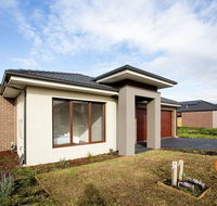 109 Cozy Cranbourne Family House 5Bed2Bath2Parking - Tourism TAS