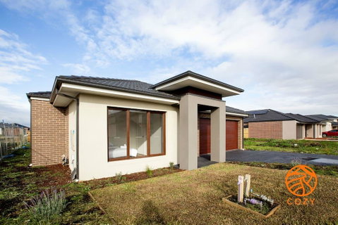 109, Cozy Cranbourne Family House, 5Bed2Bath2Parking - Tourism TAS 0