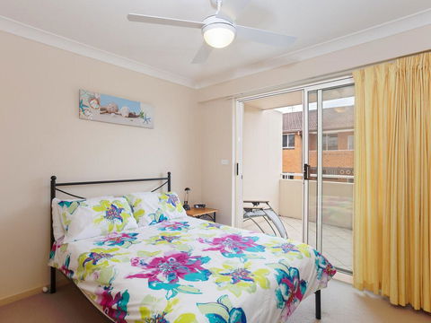 11 'Seashells', 21-23 Magnus Street - Pool, Lift, Aircon - Hobart Tourism 3