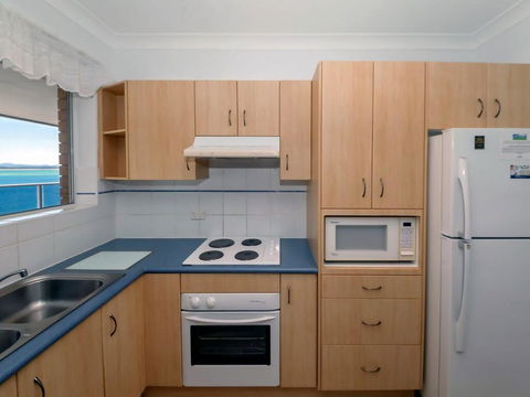 12 'Kiah', 53 Victoria Pde - Panoramic Water Views In The Heart Of Nelson Bay - Hobart Tourism 1