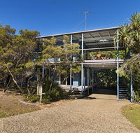 12 Yarrong Road - Hobart Tourism