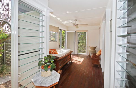 13 Ann Street, Coolum Beach, Pet Friendly, Linen Included - Hobart Tourism 1