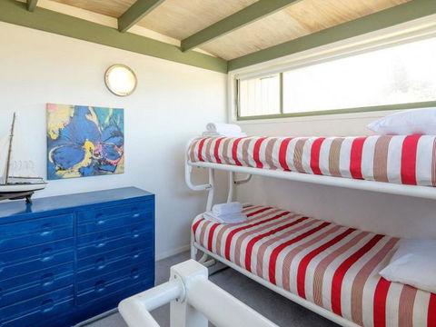 13 Pt Lookout Beach Resort - Hobart Tourism 2