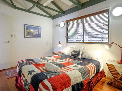 13 Pt Lookout Beach Resort - Hobart Tourism 3