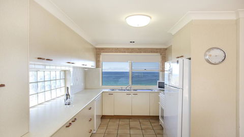 143 Mitchell Pde - Magnificent Outlook - Tourism TAS 3
