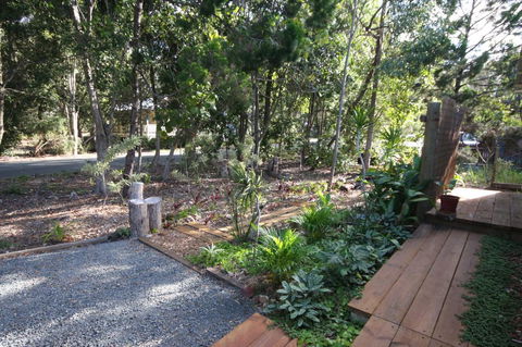 15 Belle Court - Modern, Architect Designed, Open Plan Holiday Home With Outdoor Shower - Hobart Tourism 1