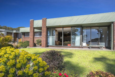 16 Shipton Cres - Secluded Away - Tourism TAS 3
