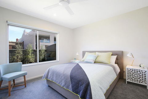 18 On Rayner - Swish Apartment Myrtleford - Hobart Tourism 1