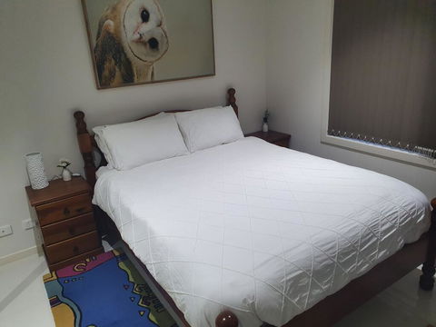 2 BDR Sea View Guest House - Hobart Tourism 1