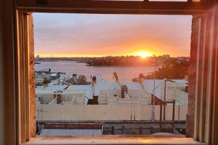 2 Bedroom Harbour View At The Rocks Heart Of CBD - Tourism TAS 3