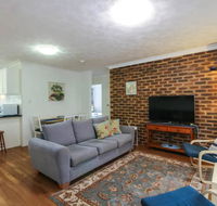 2 Bedroom St Lucia Apartment close to UQ and CityCat - Tourism TAS