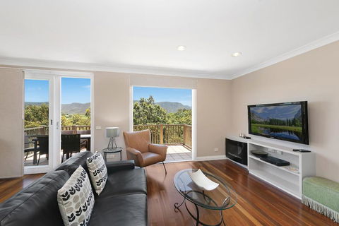 2 Bedroom Villa @ Oaks Cypress Lakes Resort - Hobart Tourism 0