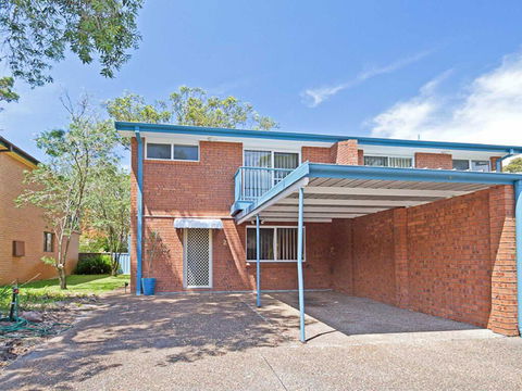 2/10 Catalina Close - Walk To Shoal Bay Beach - Hobart Tourism 0