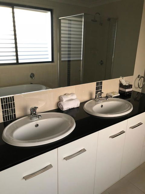 21 On Hursley Motel Apartments - Hobart Tourism 3