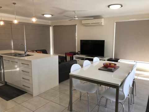 21 On Hursley Motel Apartments - Hobart Tourism 1