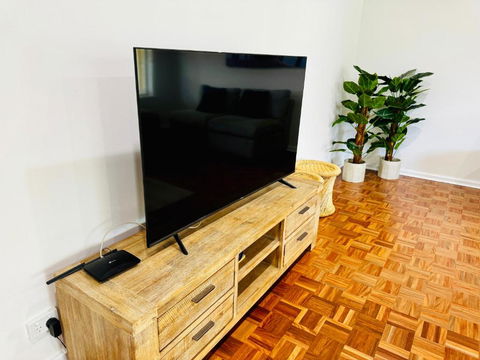Birkinshaw Villa ( 3 Bedroom With Parkings ) - Hobart Tourism 3