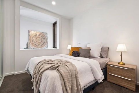 Boutique Heidelberg Heights 2BR Apartment 105 - Hobart Tourism 4