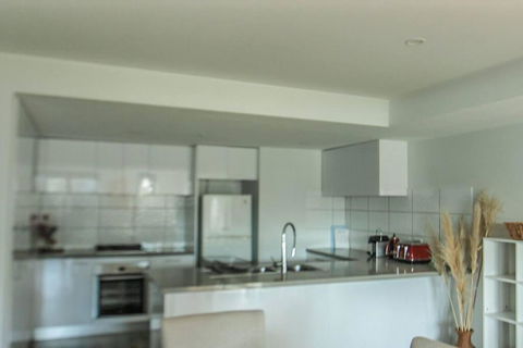 Boutique Heidelberg Heights 2BR Apartment - G01 - Hobart Tourism 3