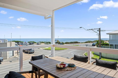 C-Views - Aldinga Beach - C21 SouthCoast Holidays - Tourism TAS 0