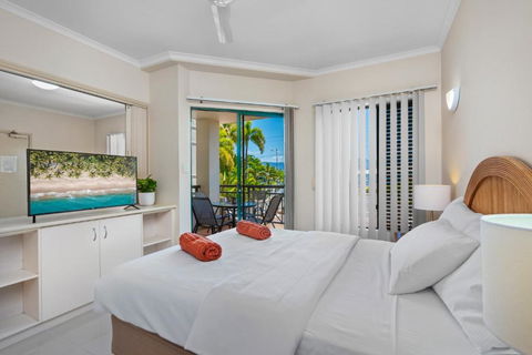 Cairns City Family Apartment - Wifi -Netflix - Pool - Hobart Tourism 1