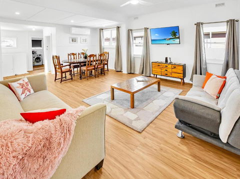 Camellia Cottage On Church - Hobart Tourism 0