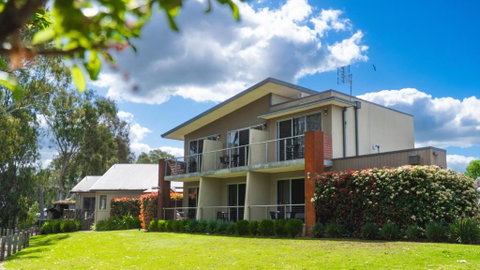 Campaspe Lodge - Tourism TAS 1