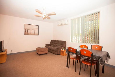 Carnarvon Central Apartments - Hobart Tourism 2