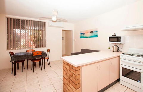 Carnarvon Central Apartments - Hobart Tourism 3