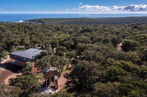 Carpe Artes -architectural Bushland Home, Marg Riv - Hobart Tourism 2