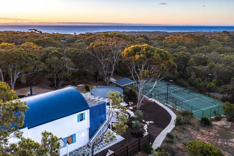 Carpe Mykonos - BRAND NEW HOME - Bushland Retreat - Hobart Tourism 0