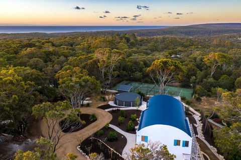 Carpe Mykonos - BRAND NEW HOME - Bushland Retreat - Hobart Tourism 4