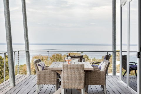 Casa Del Mar - Hobart Tourism 3