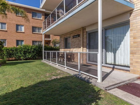 Castaways Unit 1 17 Shoal Bay Road - Hobart Tourism 2