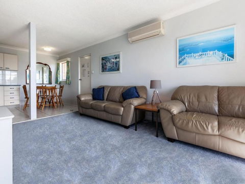Castaways Unit 1 17 Shoal Bay Road - Hobart Tourism 4