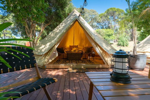 Castlemaine Gardens Luxury Glamping - Hobart Tourism 4