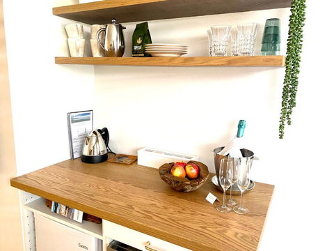 Casuarina Beach 2 Bedroom Retreat - Hobart Tourism 4