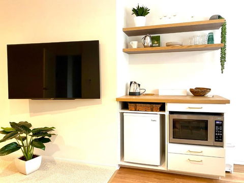 Casuarina Beach 2 Bedroom Retreat - Hobart Tourism 3
