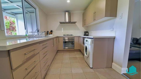 Catho Cottage - Hobart Tourism 3
