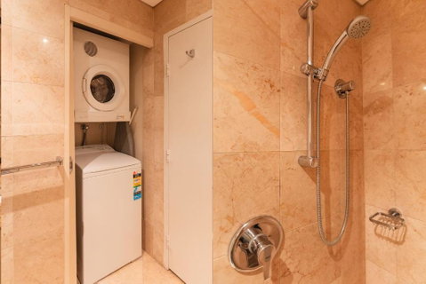 CBD Executive Apartment Right By The Harbour - Tourism TAS 3