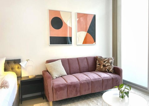 CBD Pink!Studio 1 Bedroom FreeParking - Tourism TAS 0