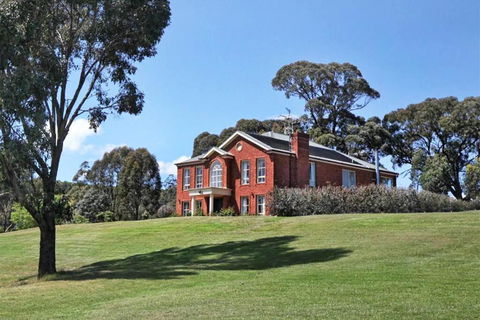 Centelle Park Farm Stay - Hobart Tourism 1