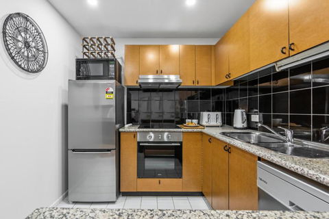 Central City Chic - Sleeps 6, Free Parking - Hobart Tourism 3