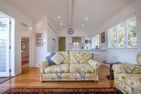 Central Cottage - Hobart Tourism 1