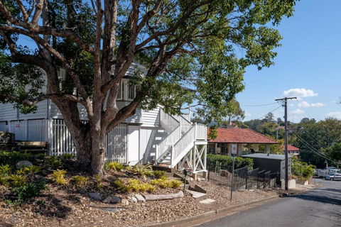 Central Cottage - Hobart Tourism 0