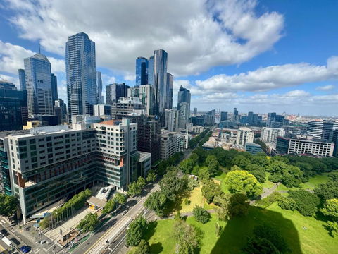 Central Park Of Melbourne Apartments - Hobart Tourism 1