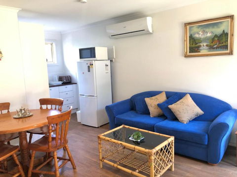 Charlie Sweet Home At Mornington Peninsula - Hobart Tourism 0
